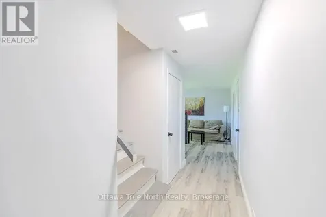 35 Tauvette Street Ottawa ON K1B 3A1