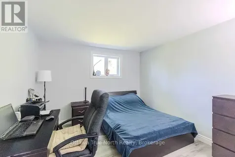 35 Tauvette Street Ottawa ON K1B 3A1