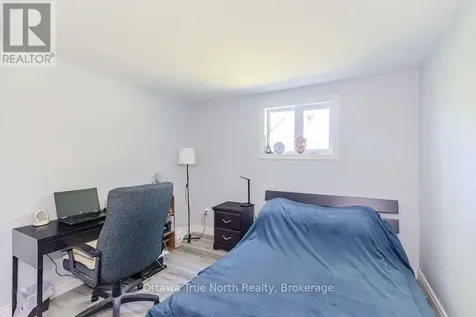 35 Tauvette Street Ottawa ON K1B 3A1
