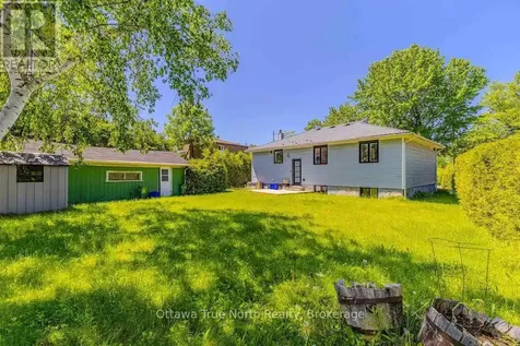35 Tauvette Street Ottawa ON K1B 3A1