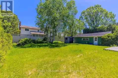 35 Tauvette Street Ottawa ON K1B 3A1