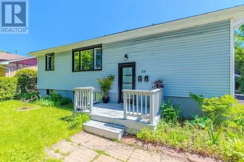 35 Tauvette Street Ottawa ON K1B 3A1