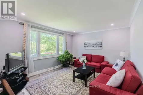 35 Tauvette Street Ottawa ON K1B 3A1