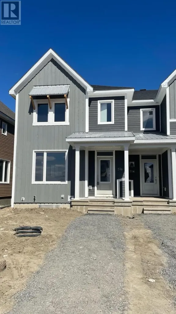 516 Oldenburg Avenue South Ottawa ON K0A 2Z0