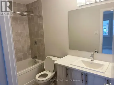 516 Oldenburg Avenue South Ottawa ON K0A 2Z0