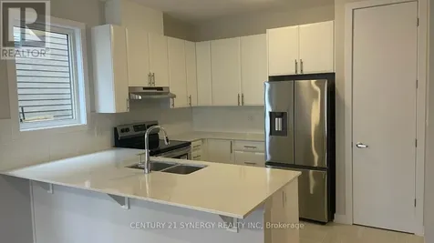 516 Oldenburg Avenue South Ottawa ON K0A 2Z0