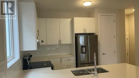 516 Oldenburg Avenue South Ottawa ON K0A 2Z0