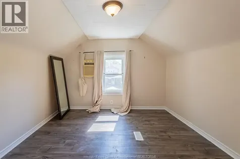 1630 Marentette Windsor ON N8X 4E6