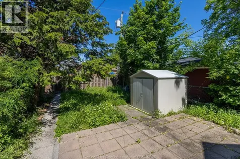 1630 Marentette Windsor ON N8X 4E6