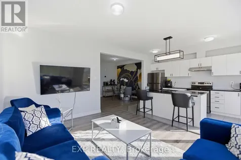 44 Lentago Avenue Ottawa ON K2J 7A2