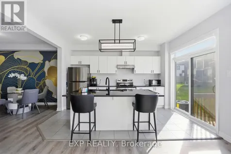 44 Lentago Avenue Ottawa ON K2J 7A2