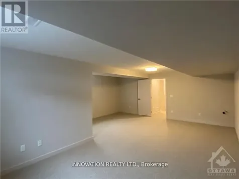 747 Acai Way Ottawa ON K1X 0K1