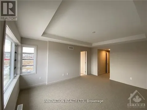 747 Acai Way Ottawa ON K1X 0K1