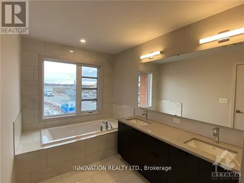 747 Acai Way Ottawa ON K1X 0K1