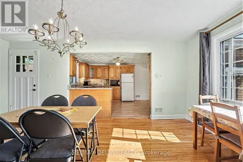 352 Lacasse Avenue Ottawa ON K1L 7A9