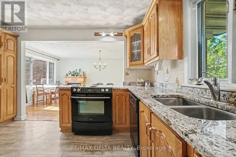 352 Lacasse Avenue Ottawa ON K1L 7A9