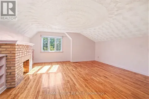 352 Lacasse Avenue Ottawa ON K1L 7A9