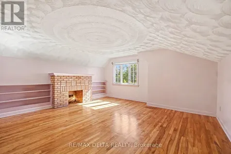 352 Lacasse Avenue Ottawa ON K1L 7A9
