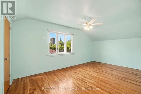 352 Lacasse Avenue Ottawa ON K1L 7A9