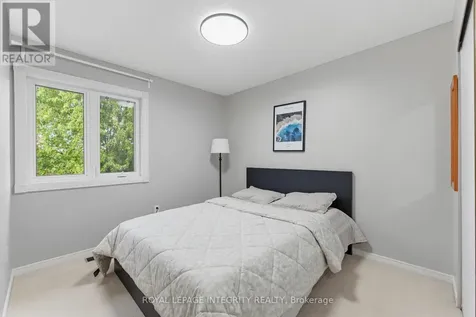 89 Burlington Crescent Ottawa ON K1T 3K5
