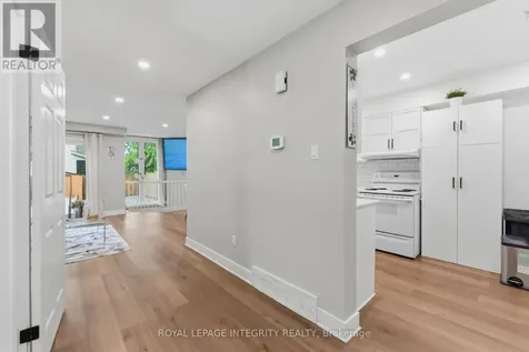 89 Burlington Crescent Ottawa ON K1T 3K5