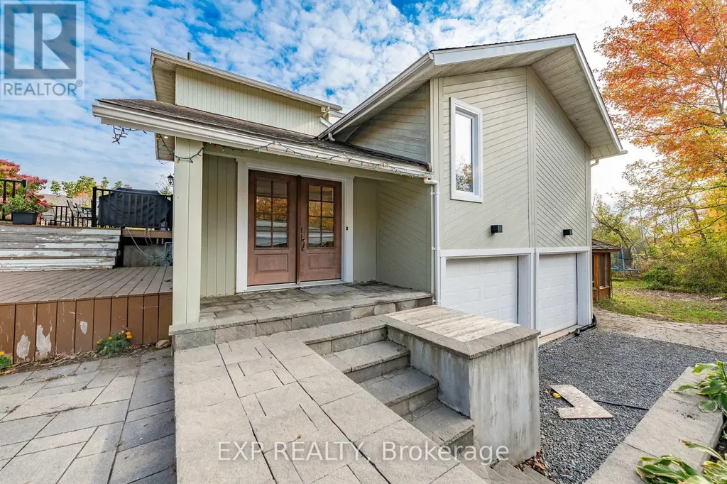 1238 Barnwell Crescent Ottawa ON K4B 1K4