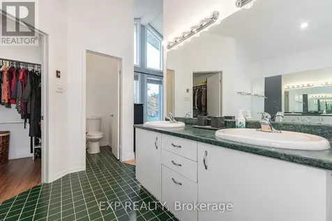 1238 Barnwell Crescent Ottawa ON K4B 1K4