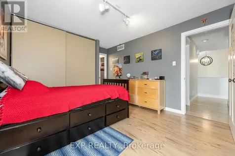 1238 Barnwell Crescent Ottawa ON K4B 1K4