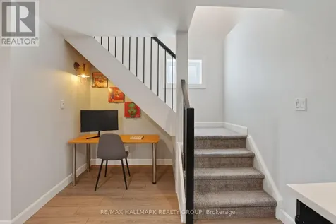 1583 Maxime Street Ottawa ON K1B 3K9