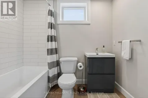 1583 Maxime Street Ottawa ON K1B 3K9