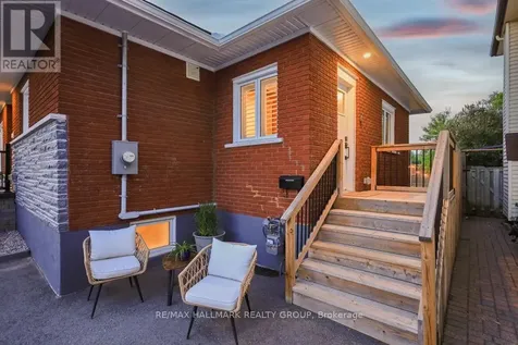 1583 Maxime Street Ottawa ON K1B 3K9