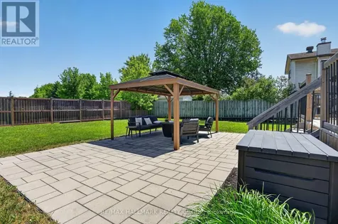 1583 Maxime Street Ottawa ON K1B 3K9