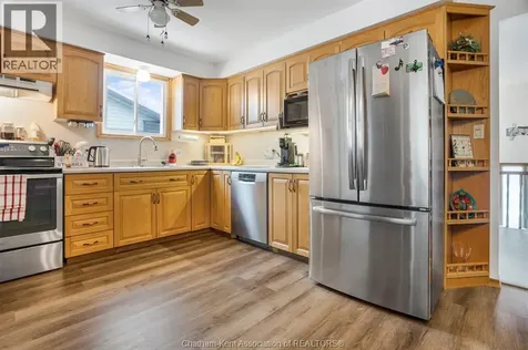 40 Thornhill Crescent Chatham ON N7L 4M3