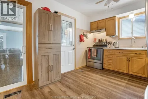 40 Thornhill Crescent Chatham ON N7L 4M3