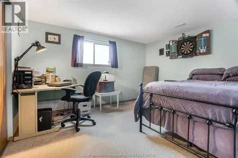 40 Thornhill Crescent Chatham ON N7L 4M3