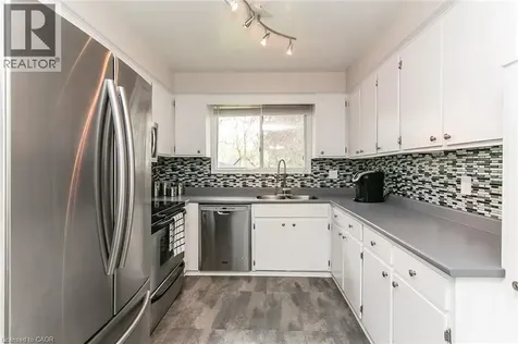 34 Blackhorne Crescent Kitchener ON N2E 1T1