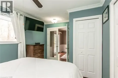 34 Blackhorne Crescent Kitchener ON N2E 1T1