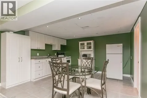 34 Blackhorne Crescent Kitchener ON N2E 1T1