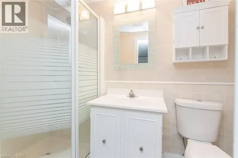 34 Blackhorne Crescent Kitchener ON N2E 1T1