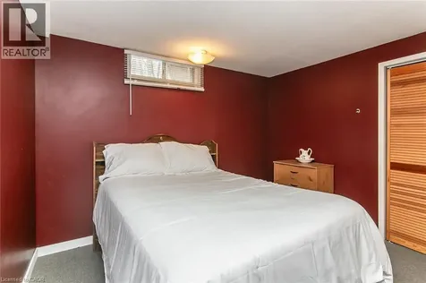 34 Blackhorne Crescent Kitchener ON N2E 1T1