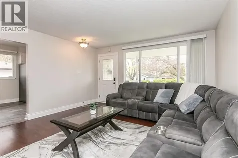34 Blackhorne Crescent Kitchener ON N2E 1T1