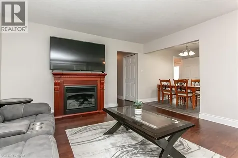 34 Blackhorne Crescent Kitchener ON N2E 1T1