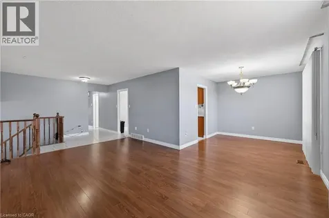 19 Lynwood Drive Hamilton ON L8E 3E7