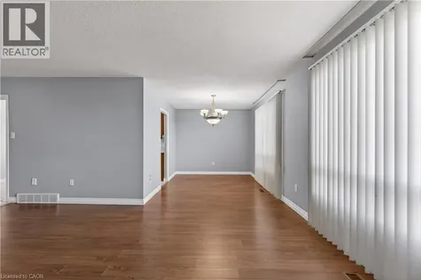 19 Lynwood Drive Hamilton ON L8E 3E7