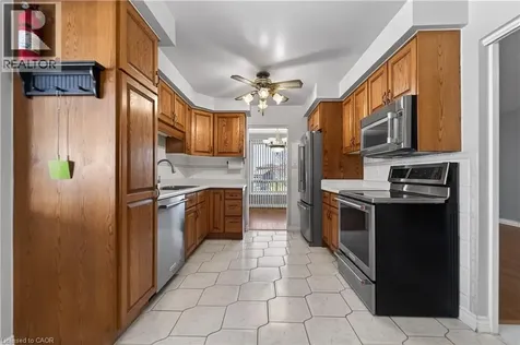 19 Lynwood Drive Hamilton ON L8E 3E7