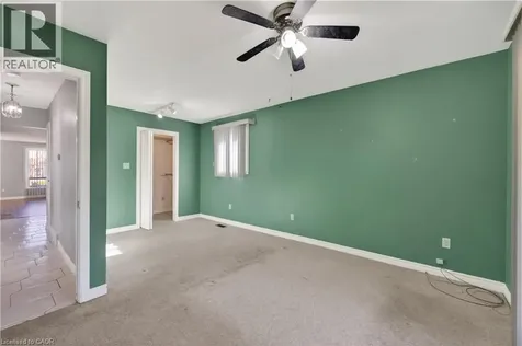 19 Lynwood Drive Hamilton ON L8E 3E7