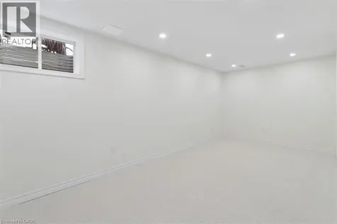 70 Curzon Crescent Guelph ON N1K 1Z8
