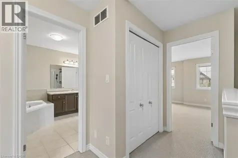 70 Curzon Crescent Guelph ON N1K 1Z8