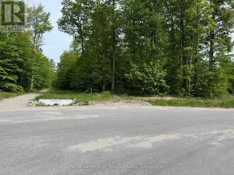 Lt 49 Whispering Pine Circle East Tiny ON L9M 0C2