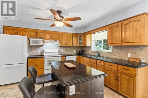 815 Market Street Saugeen Shores ON N0H 2C4